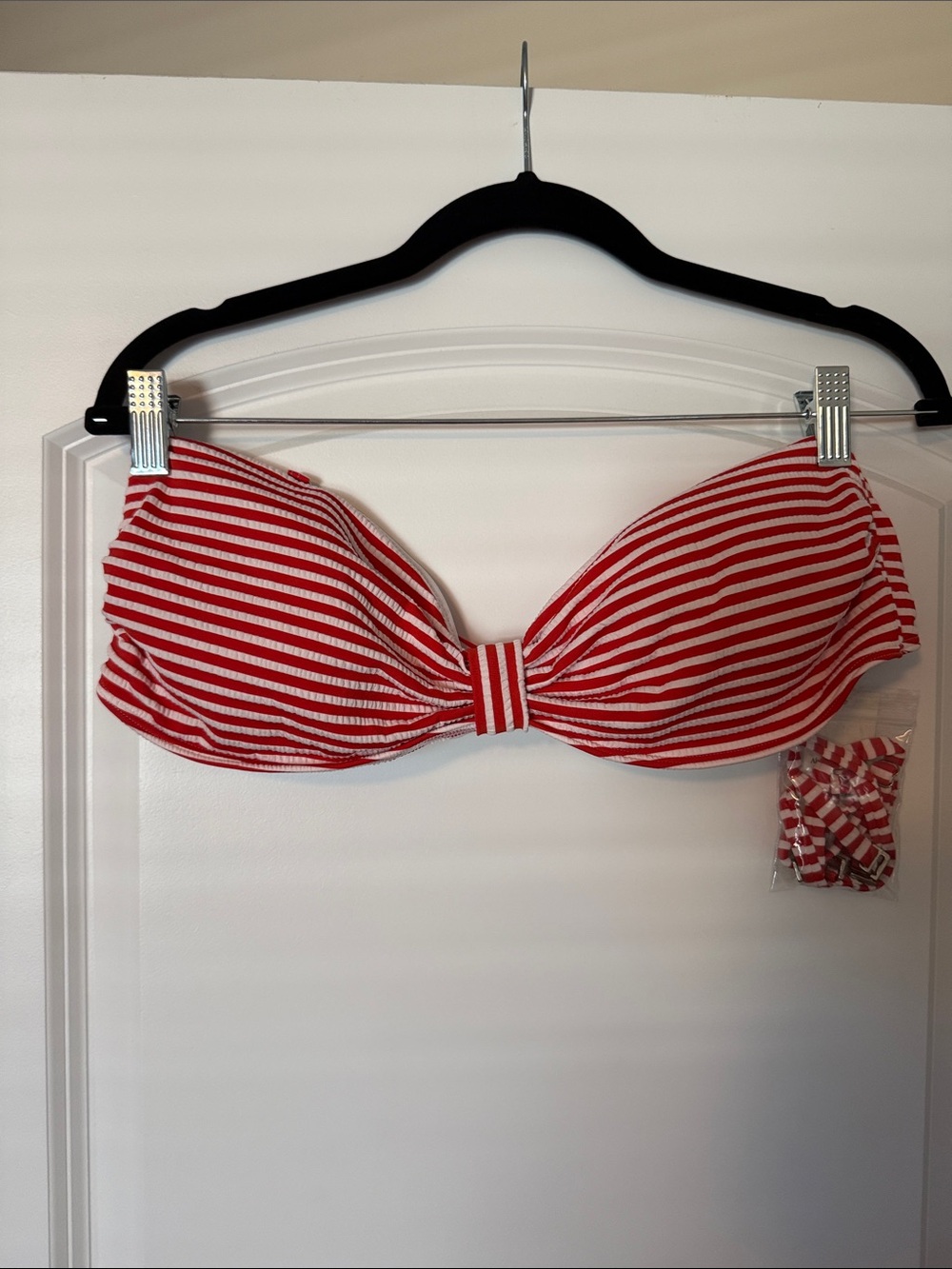 Abercrombie & Fitch Knot-Front Bandeau Swim Top, XL